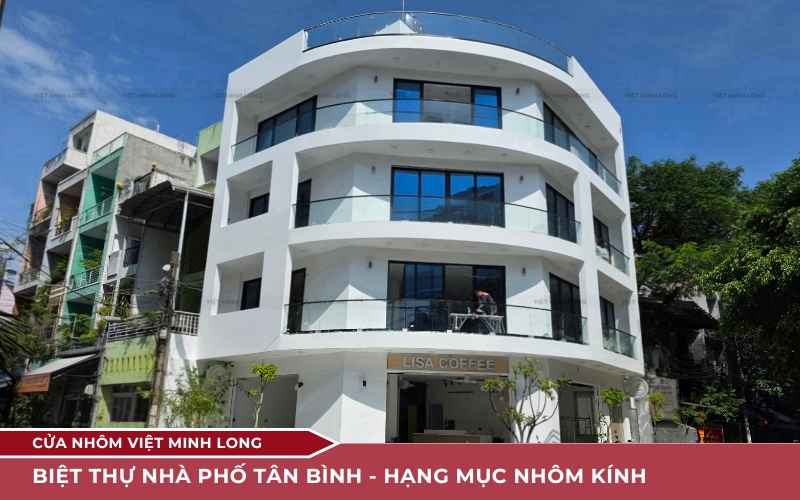 Biệt thự nhà phố cửa nhôm kính