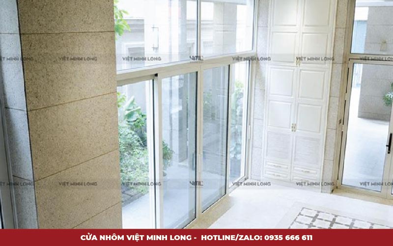 Biệt thự phố - Cửa nhôm Việt Minh Long